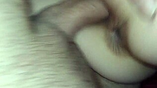 Libby Lust udaje sen dla potężnego kutasa i creampie