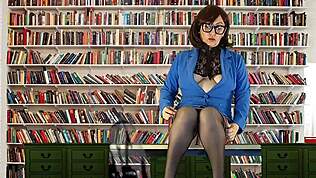 Magány a polcokon, egy szingli könyvtáros napja