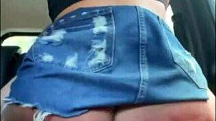 Ναι ρε, στη μέση του ταξιδιού η Βραζιλιάνα milf με πηδάει στο αμάξι!