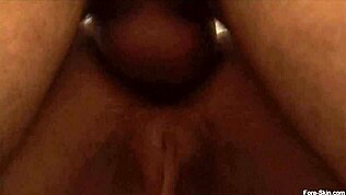 嘿，你觉得这些小鲜肉能受得了第一次肛交猛捅吗？