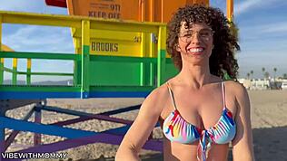 Hei, haluutko tietää miten tämä juutalainen MILF sai paskaa vieraalta rannalla?