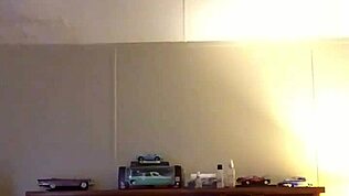 Som taký citlivý, keď šukám ženu hračkami v spálni