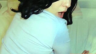 แฟนไม่ต้องการแนล เลยแม่เลี้ยงอาสาสำหรับครีมพาย