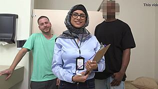 मिया खलीफा की मजेदार हंडजॉब ब्लूपर्स टोनी रुबिनो के साथ पीछे की कहानी