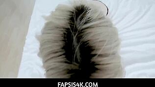 fapsis4k cu soră vitregă blondă Jane Wilde gata de pula mare a fratelui vitreg POV muie și țâțe mari