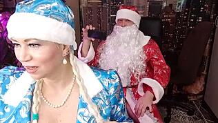 Weihnachtsmann nimmt Schneefrau hart ran, ich bin so geil drauf