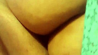 Obrovitrá straight mladá 18+ transka šukám bareback v prádle pro creampie