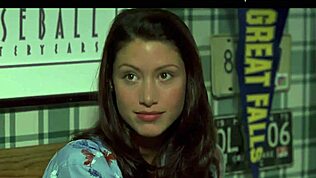 섀넌 엘리자베스, 내 섹시한 미국 가슴 가까이 볼래?