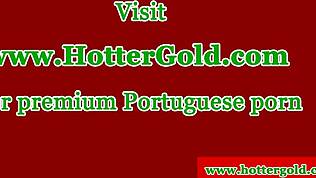 Чукаха ме здраво в стегнатото дупе на плажа