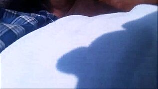 Czarna bbw obciąga w aucie