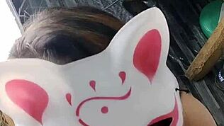 Σε αυτό το pov asmr, η ασιατική σου busty κοπέλα κάνει απαλό sucking session.