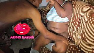 Isteri panas ambil BBC besar bergaya hentai