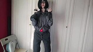 Lavinia ser pragtfuld ud selv klædt som mand