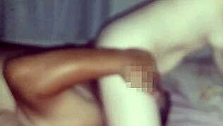 Кто не любит сесть на лицо мужу мокрой пиздой?