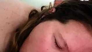 slutslave1975 mama pau que é uma beleza!