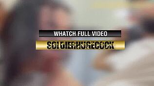 Έρχεται στην επιχείρησή μου και μου κάνει επικό πίπα ακριβώς στο γραφείο. Δεν πιστεύω ότι έγινε στη δουλειά!