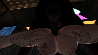 رجل أسود يسيطر على امرأة لاتينية بكريم باي في مشهد نادي هنتاي