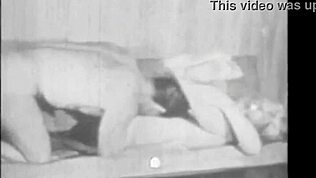 Tak Percaya Aku Confess Tapi Hisap Batang MILF Vintage Dark Lantern Teruja Vibe Berbulu Retro!