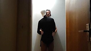 Aku Tangkap Kawan Batang Besar Di Lorong Lepas Gym