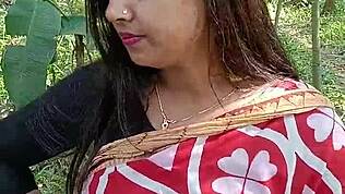 Desi jenter het bengalsk bhabhi historie utfolder seg med sjarm