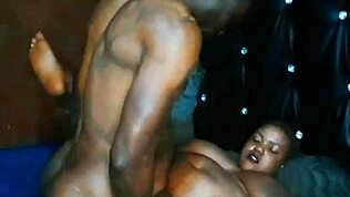 Imádom naponta baszni a kerti srácot creampie-vel megtöltve