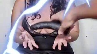 halloween moro med store pupper og rumpe 😈