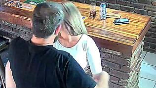 Tangkap bini curang dengan bos masa kerja lewat malam