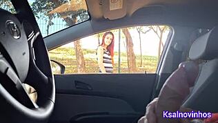 Viste kuk til jenta på gata og spurte om info!