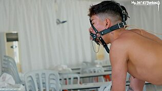 派对后，这小鲜肉和粗大怪物肉棒玩得超野