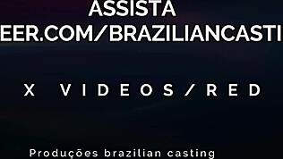 החבר שלי מהקולג' כל כך חם!