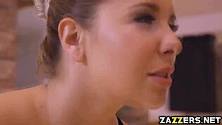 Mark Rose ve Nikky Dreams ateşli samimi anlar paylaşıyor