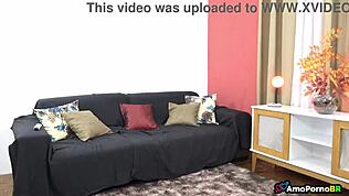 Moj odnos z mačeho postal vroč s skrivnim sesanjem.