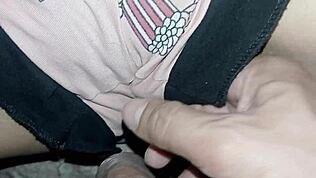 義妹がタイトマンコをシェアさせてくれる手作りPOV