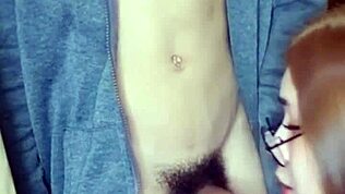 Ladyboy forfører straight gutt med vill suging og ansiktsøkt i hjemmelaget asiatisk møte