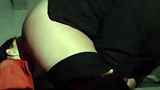 Первый оргазм от лизажа ануса, потом клиторальный climax - лесбийская иллюзия