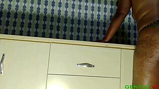 2332ss - francuska amatorska satynowa bielizna biustonosz stringi pas do pończoch obcasy pończochy lizanie dupy ssanie jajek na pieska brudny gadanie