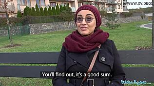 Public agent, uhh, cantik afghan bayar uang buat bang kontol besar di luar