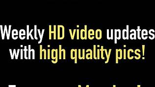 Penny Pax Alex Legend'ın yarragını memeleri arasında sıkıştırıyor seks öncesi 😉