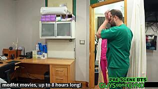 Nézd azt a félreismerhetetlen 18+ tinédzsert, ahogy ujjazzák orgazmusig, deflorációval