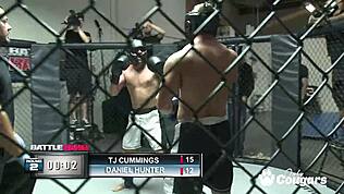  dva vrtna fanta se borita za pravico pojebat Amy Brookesovo rit – anal