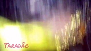 Obrovská Latina v spodnom prádle sa PODRIADUJE špinavej akcii BOQUETE