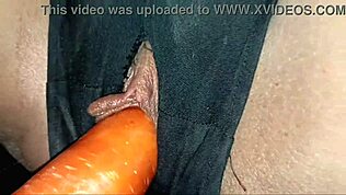 टीचर स्टूडेंट को चांस मीटिंग में माउथ और प्यूसी में इंग्लिश सिखाती है