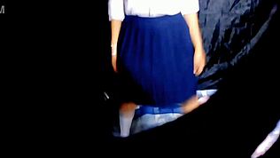 Mexická 18+ sousedka šokuje divokým stříkaním