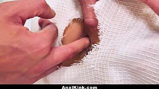 Bujná nevlastní máma Natasha Nice vrtaná pasynkem v parní sprše