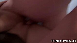 Turkarl säger att han knullar två heta amatörer nu