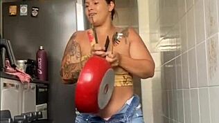 Aku live buka zip tunjuk betul-betul nak bagi