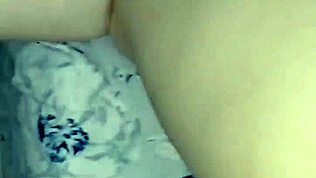 Jebem tisti mladi latinski milfini velik rit v doggy z teksturiranim kondomom