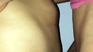 Tulen seksikkään latinalaisen teinin 18+ pikkuhousuihin!