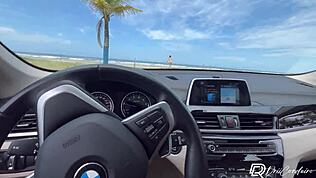 Dobil sem gozdo v usta od tatujiranega gostega, ki sem ga spoznal na plaži