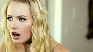 Tengok Ibu Tiri Cium Dan Jilat Pepek Gadis 18+ Berbaju Lingerie